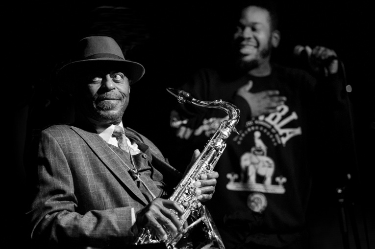 ANARCHIST-REPUBLIC-OF-BZZZ